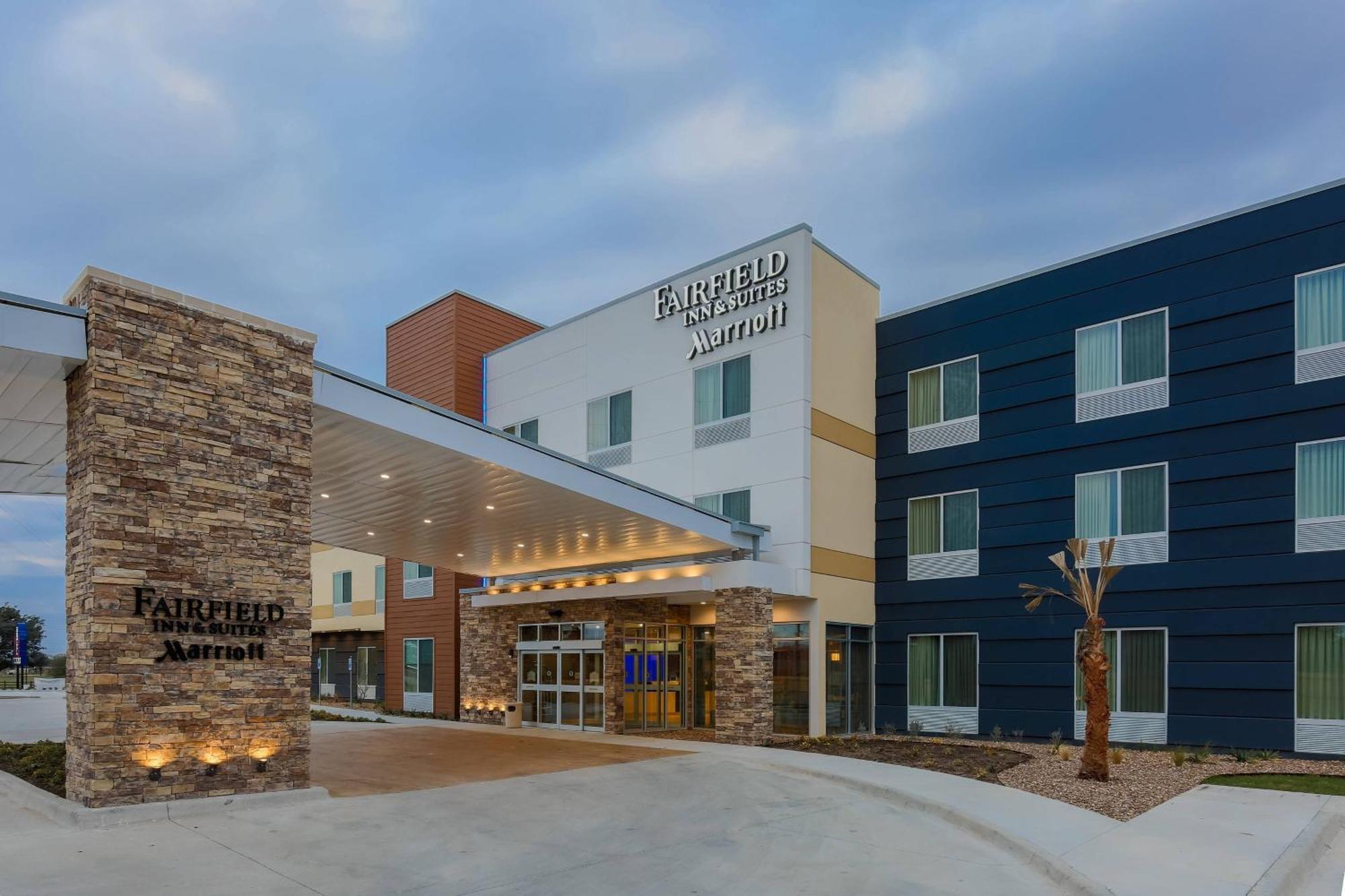 Fairfield Inn & Suites By Marriott Cuero Εξωτερικό φωτογραφία
